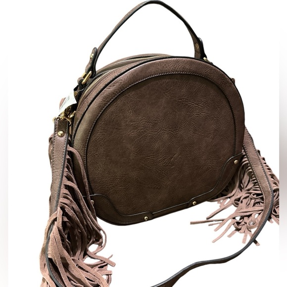 VERSONA WESTERN BROWN ROUND SHOULDER BAG With Fringe on the detachable Strap NWT - Picture 2 of 9